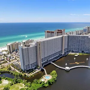  Apartment Beautiful Panama Condo- Ocean View!