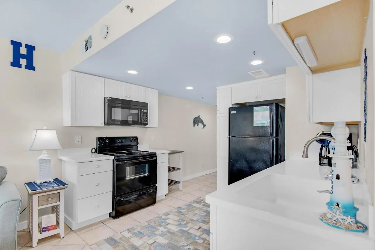 Sunbird 709W Beach Life Panama City Beach Holiday home